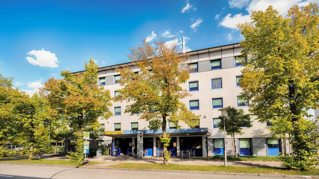 B&B Hotel Muenchen-Garching Garching bei München Exteriér fotografie